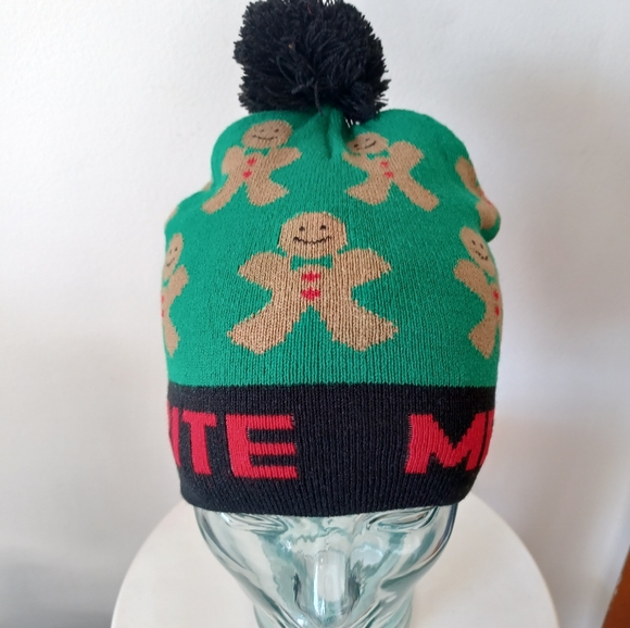 FREE w/$30 Purchase; Green and Black "Bite Me" Gingerbread Man Beanie Toque Hat - Picture 4 of 6